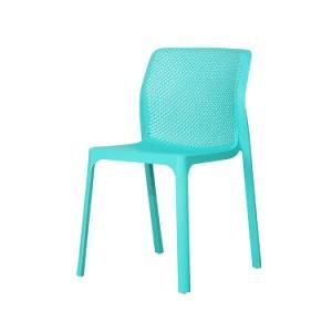 Contemporary Minimalist Style Outdoor Furniture PP Durable Material Chair Outdoor Dining Chair