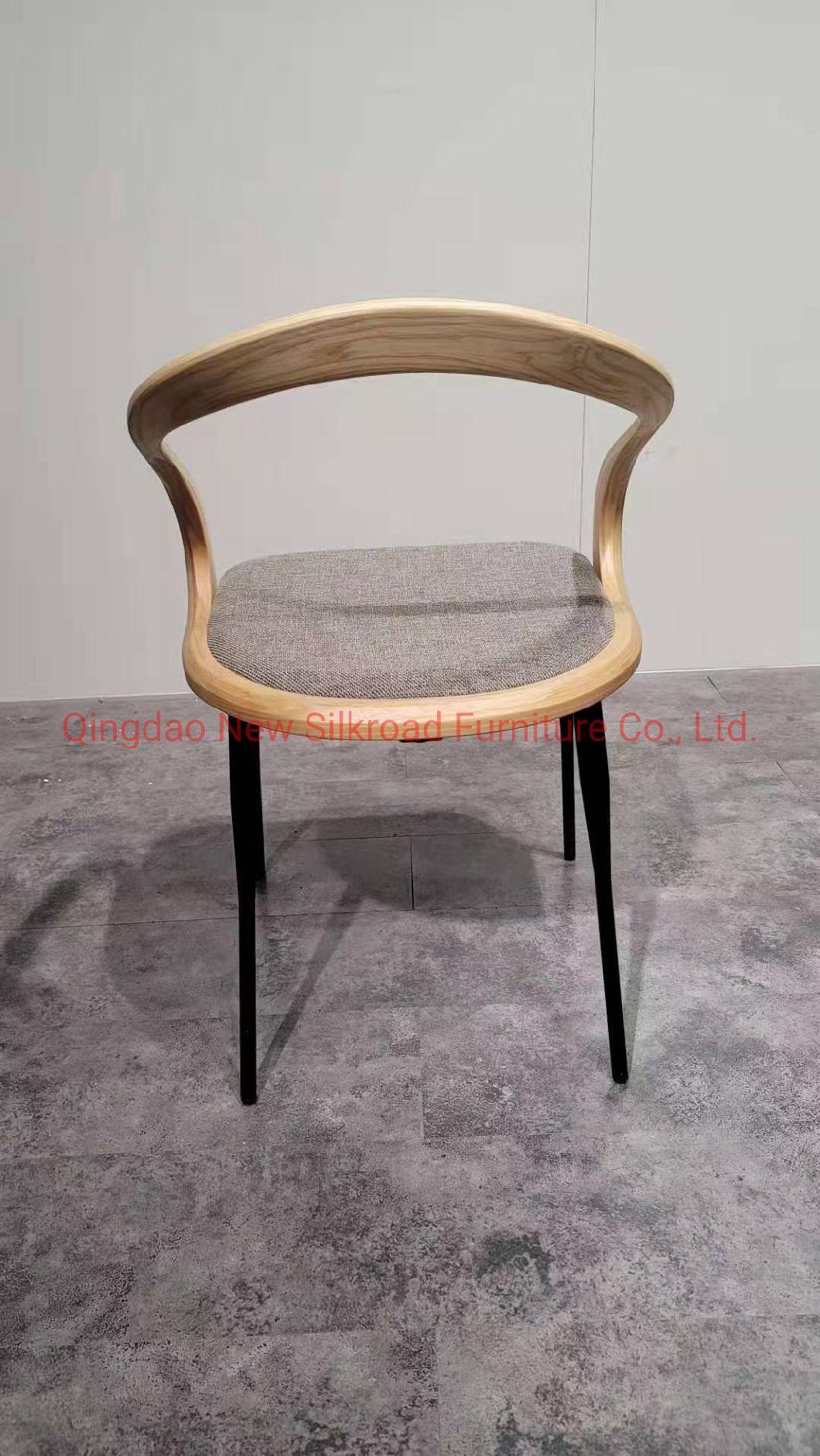 Factory Price Wholesale Modern Furniture Solid Oak/Elm Wooden Wedding Chair Banquet Chair Bent Wood Restaurant Dining Chair for Dining Room Furniture