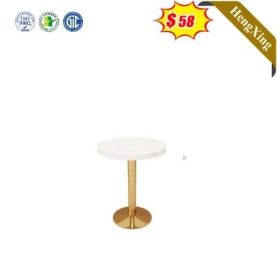 Minimalist Design in Italy Home Furniture Round Dining Table in Metal Base
