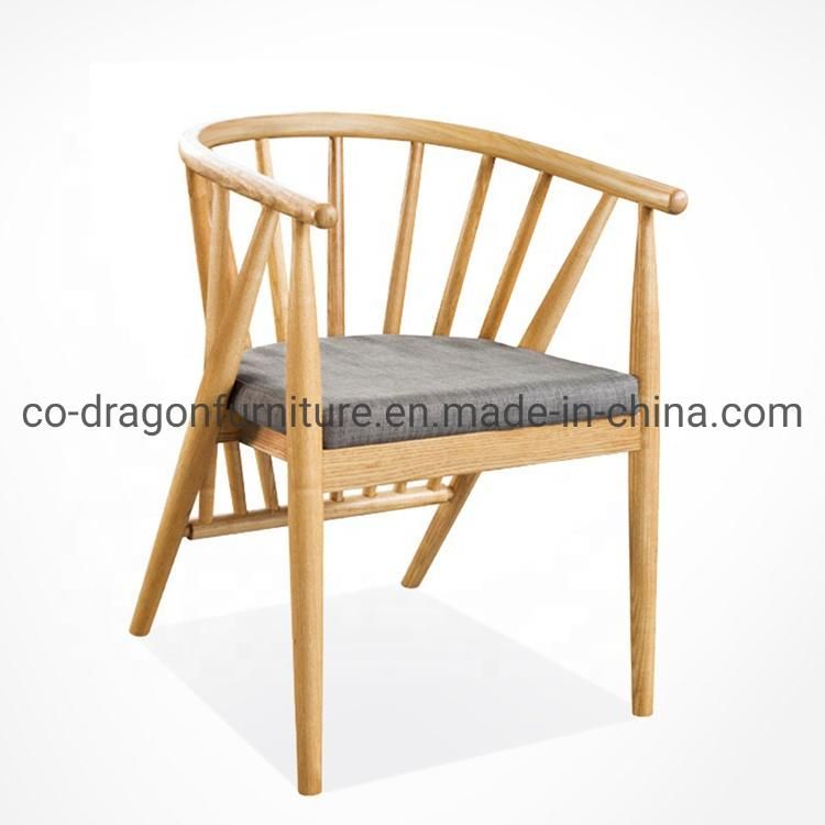 Modern Solid Wood Dining Chair with Arm for Dining Furniture