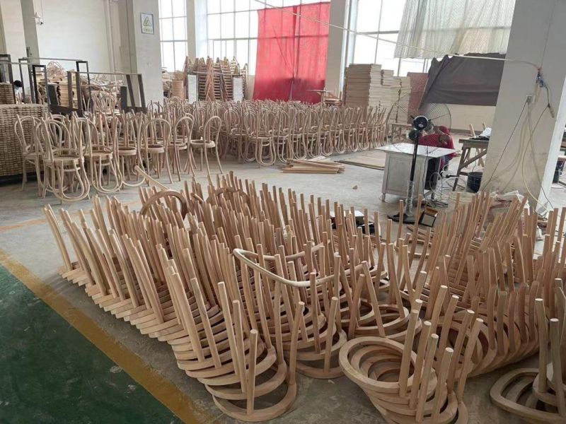 China Wholesale Diningroom/Outdoor Furniture Stackable Solid Beech Wood Chair Thonet Chairs Wedding/Party Rental/Event /Restaurant Rattan Dining Chair