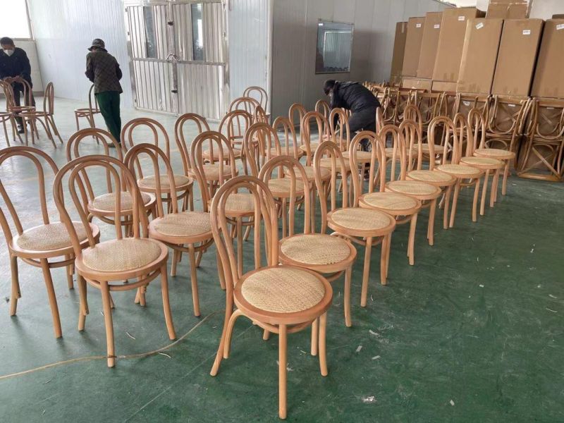 China Wholesale Diningroom/Outdoor Furniture Stackable Solid Beech Wood Chair Thonet Chairs Wedding/Party Rental/Event /Restaurant Rattan Dining Chair