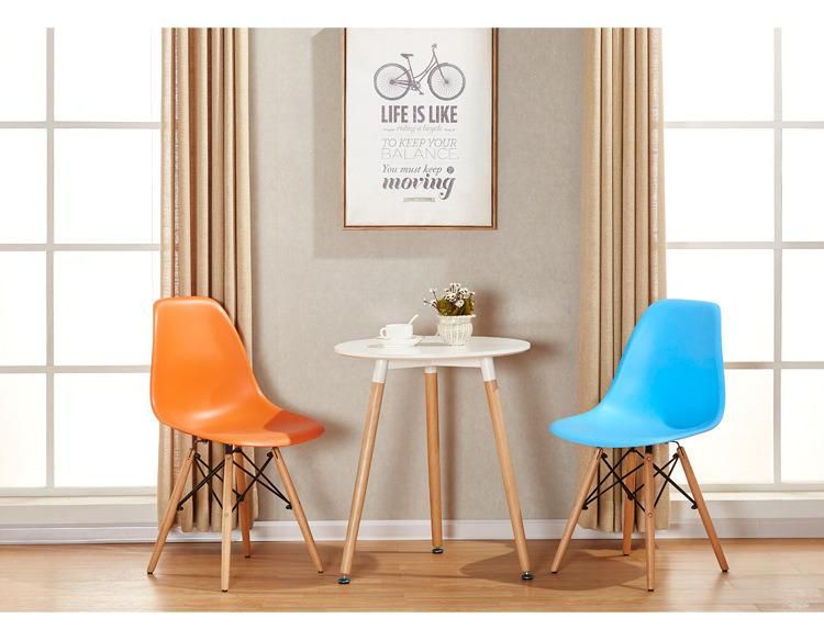 Hot Selling Comfortable Cheaper Plastic Dining Chair with Wooden Leg for Home Furniture