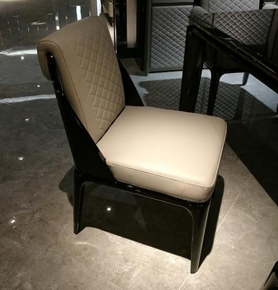 Modern White PU Leather Newest Design Hotel Furniture Restaurant Furniture Wooden Leg Dining Furniture Luxury Upholstered Dining Room Restaurant Chair