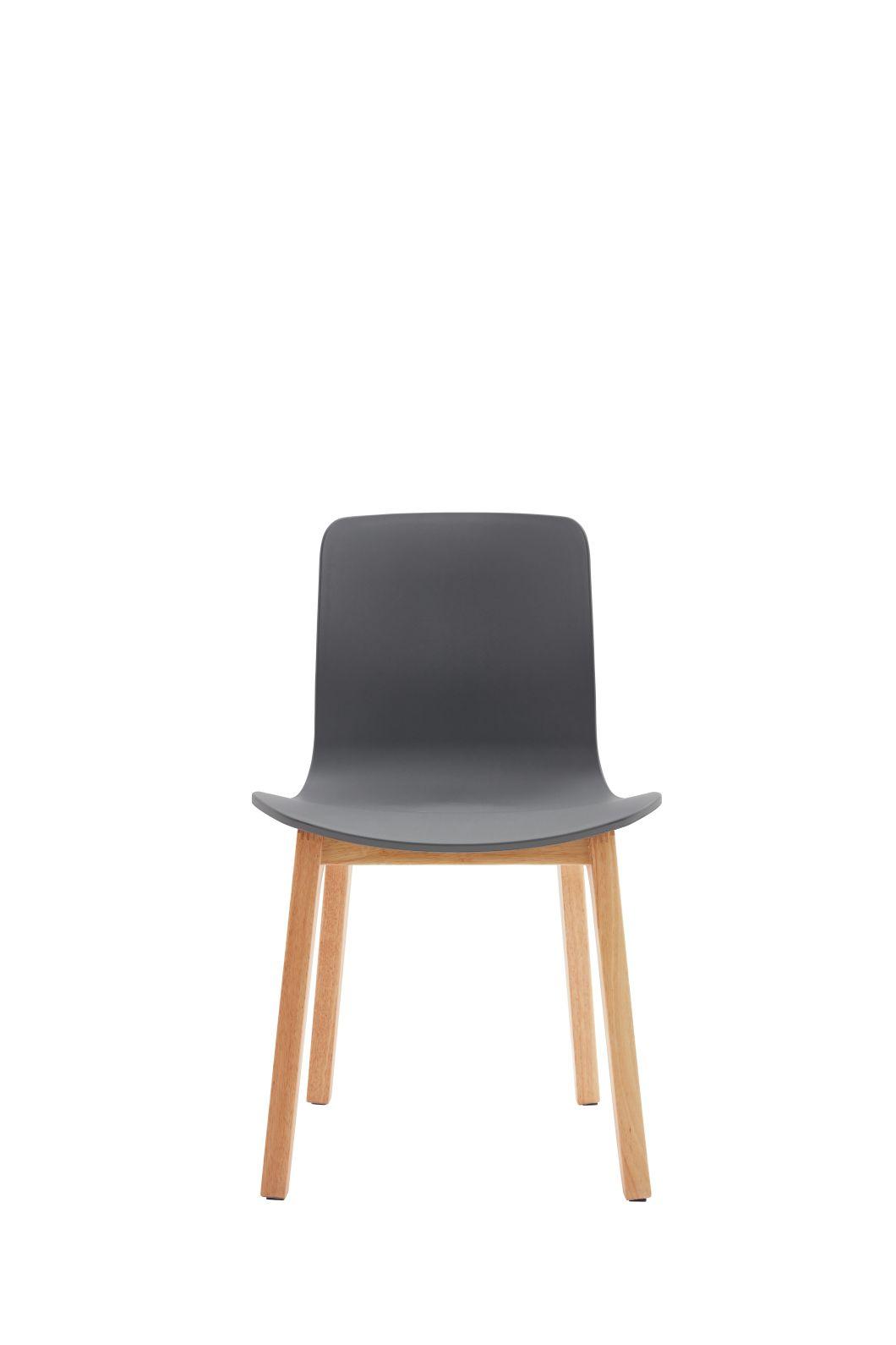Modern Colored PP Chair Plastic Chair Beech Wood Legs Dining Chair