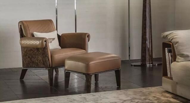 Wholesale Nordic Luxury Dining Chair PU Leather Hotel Furniture Villa Restaurant Chair with Arm Metal Leg for Dining Room