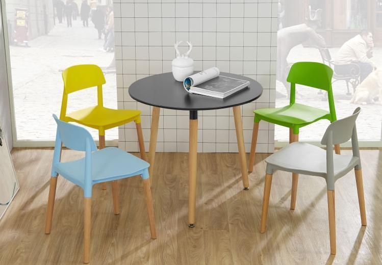 New Modern Patio PP Plastic Dining Chairs for Dining Room and Restaurant Use, Both Indoor and Outdoor Use